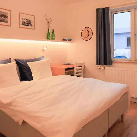 Hørby Færgekro Hotel 3*