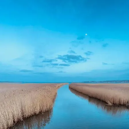 Horby Faergekro فندق Holbæk