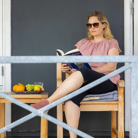 Hørby Færgekro Hotel 3*