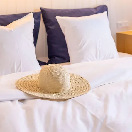 Hotel Hørby Færgekro 3*